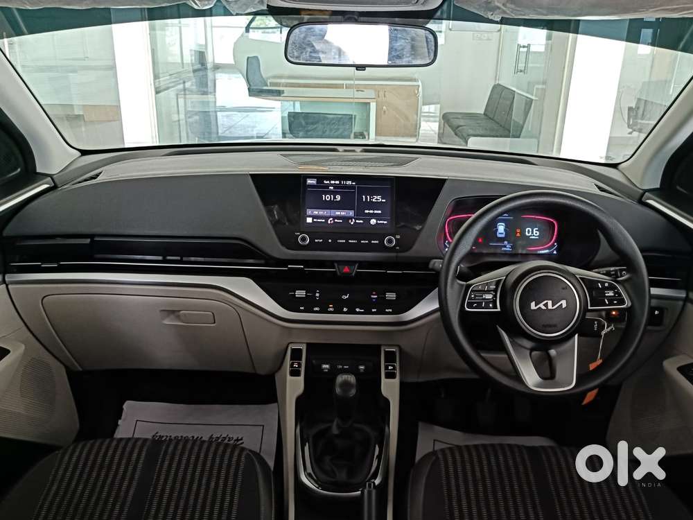 Kia Carens 1.4 Prestige 7 Str, 2024, Cng & Hybrids
