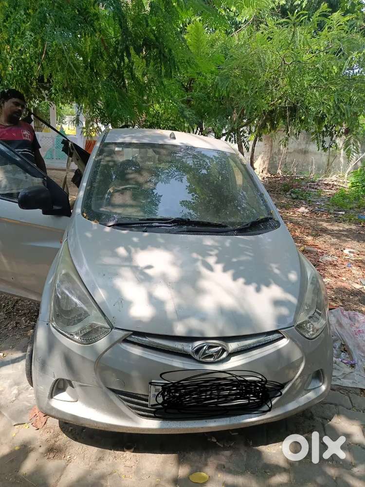 Hyundai Eon 2015 Petrol 76000 Km Driven