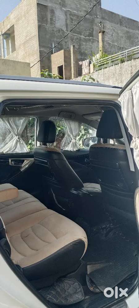 Toyota Innova Crysta 2017