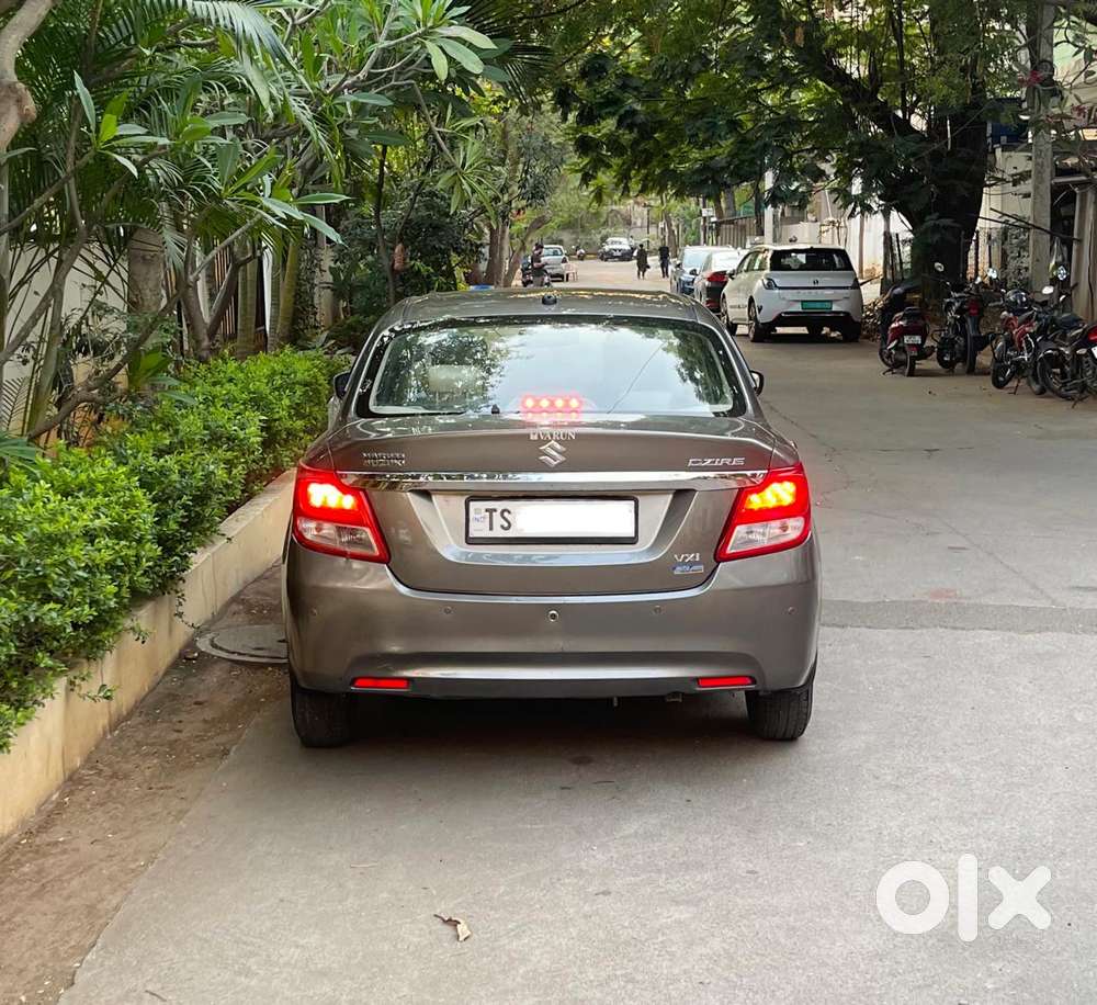 Maruti Suzuki Swift Dzire Vxi(o) At, 2018, Petrol