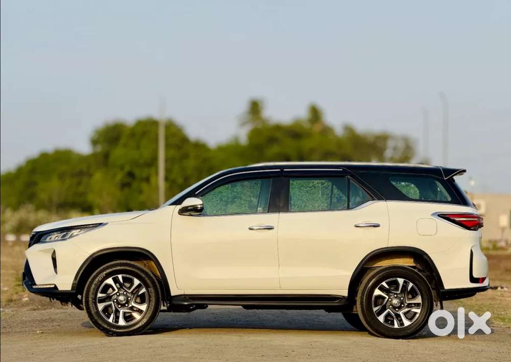 Toyota Fortuner Legender, 2021, Diesel