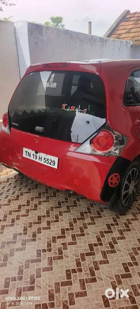 Honda Brio Mt 2012