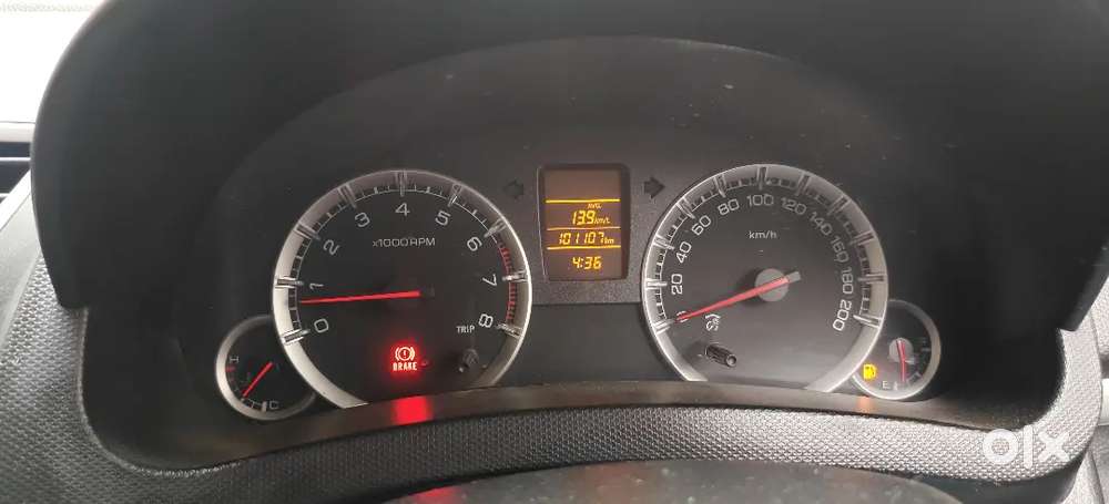 Maruti Suzuki Swift Petrol Manual 2014