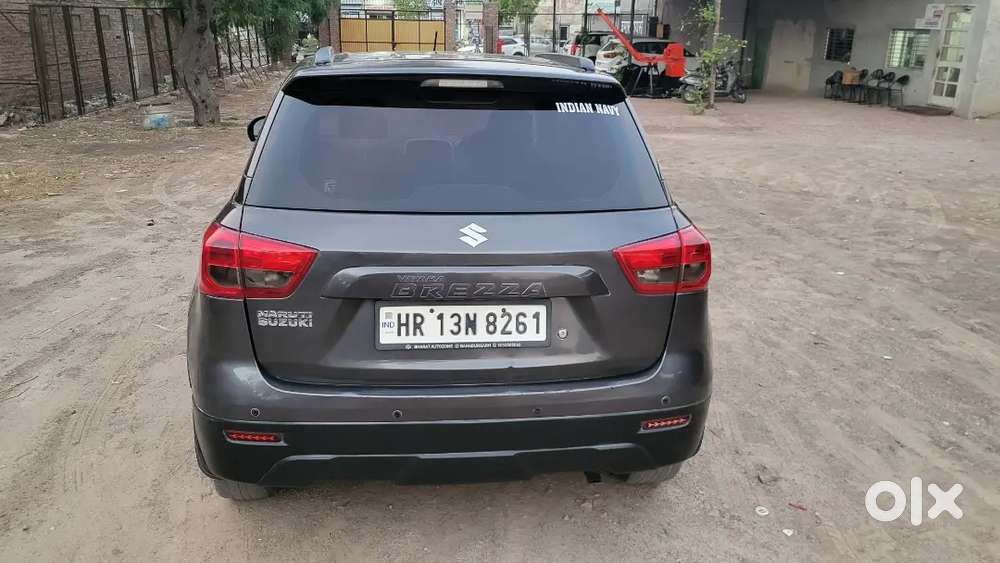 Brezza 2018 Diesel Well Maintained