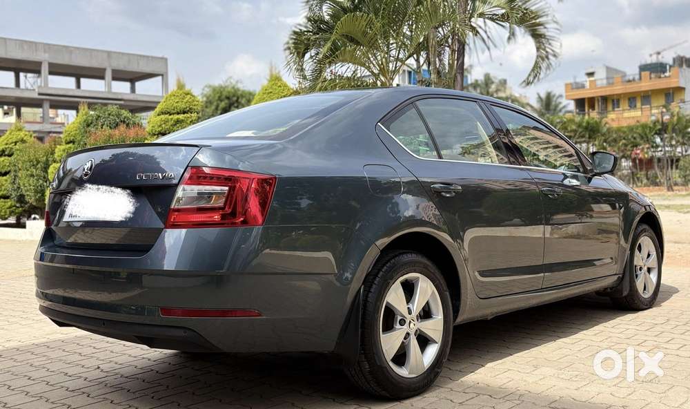 Skoda Octavia 1.8 TSI Style AT, 2018, Petrol