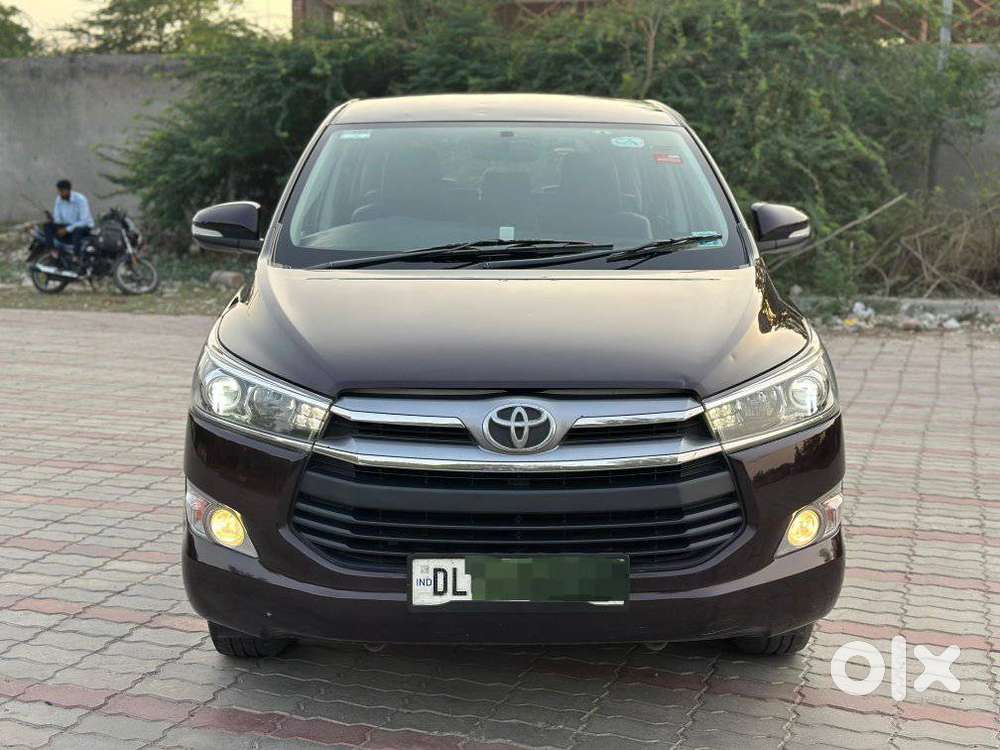 Toyota Innova Crysta 2.4 Vx Mt 8s, 2017, Diesel
