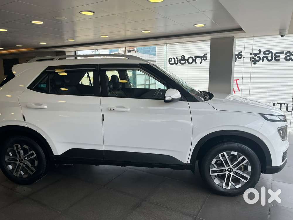 Hyundai Venue Sx Dual Tone Diesel, 2023, Diesel