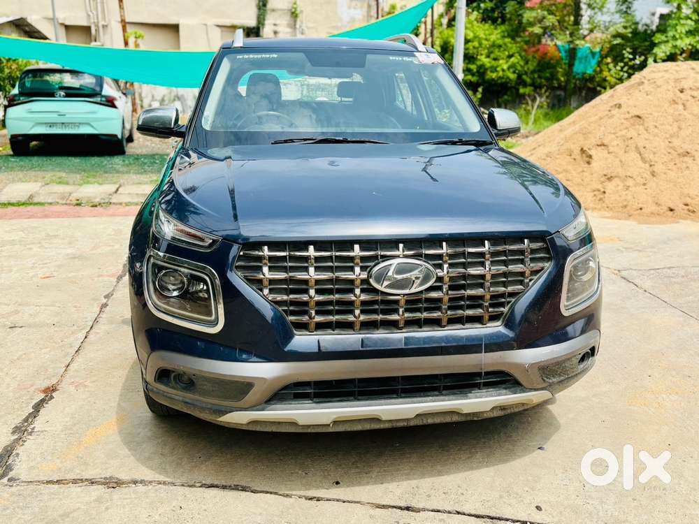 Hyundai Venue Sax Diesel 2020 (24.7km Per Litre)