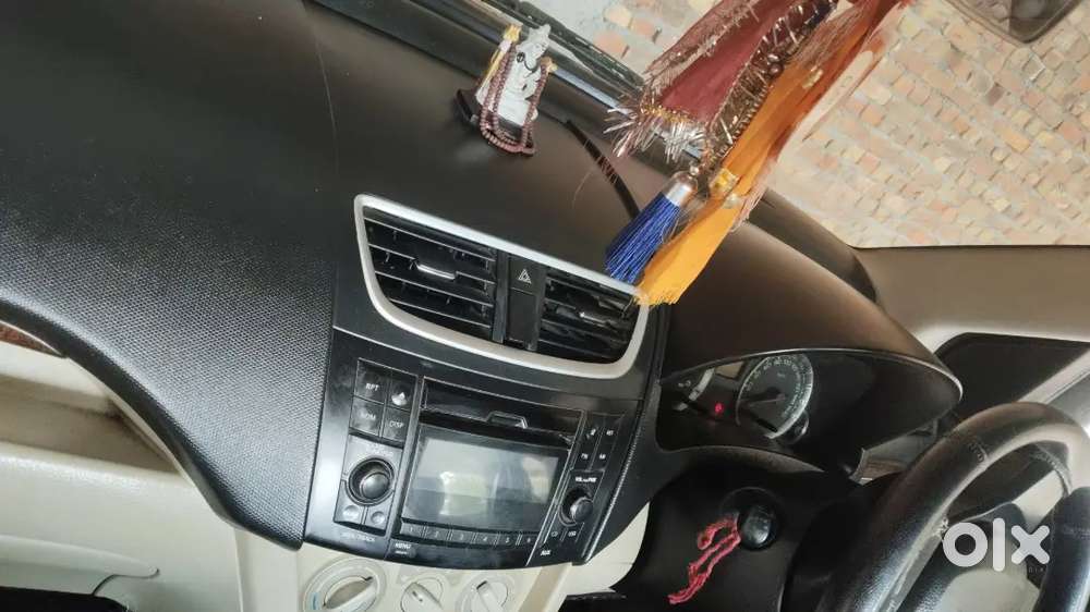 Maruti Suzuki Dzire 2015 Diesel 150000 Km Driven