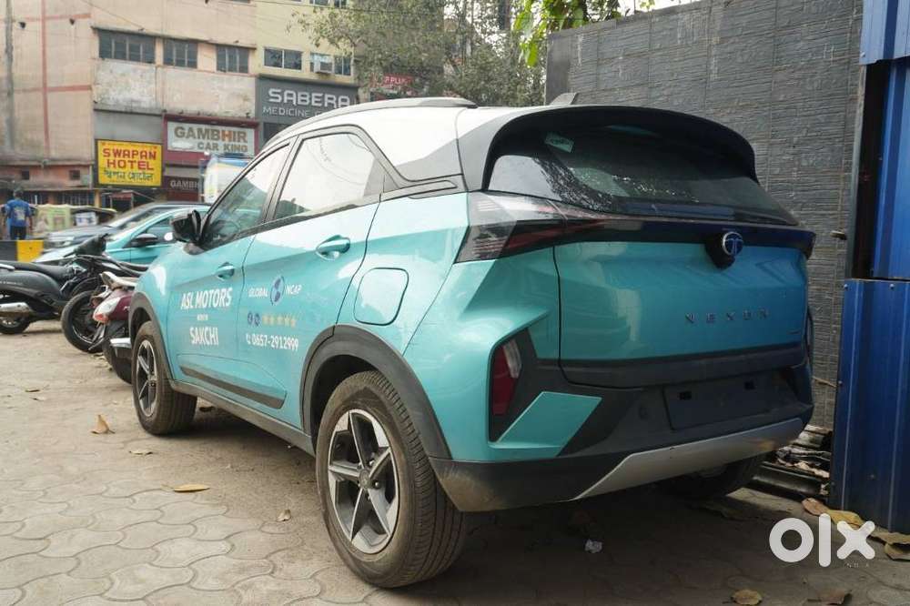 Tata Nexon, 2025, Cng & Hybrids