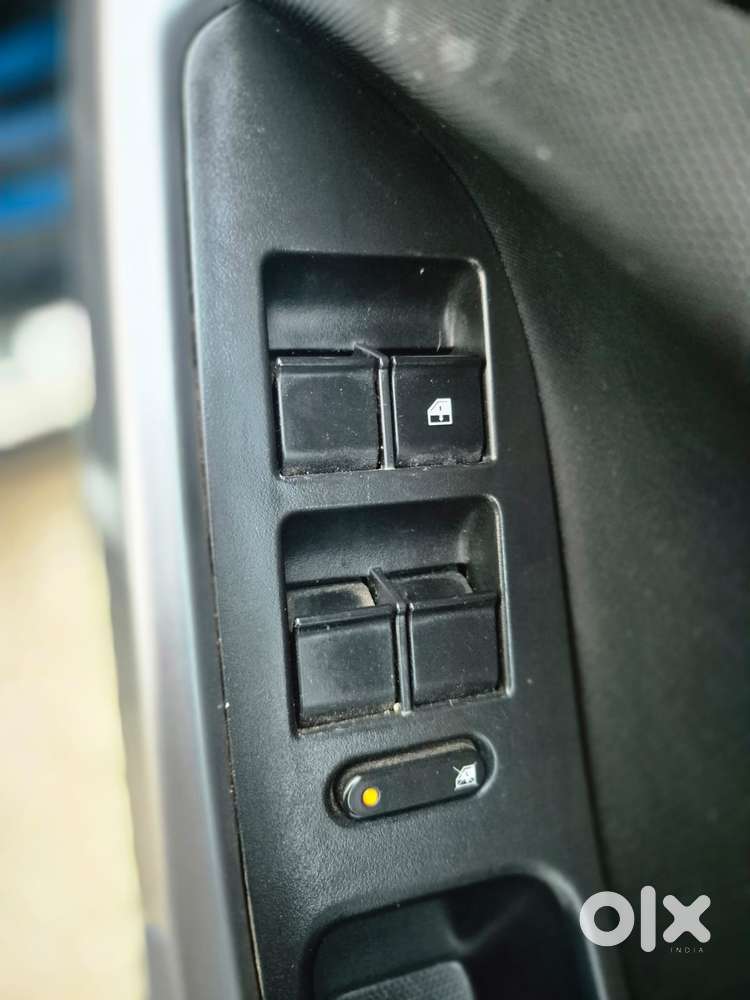 Tata Nexon, 2024, Petrol