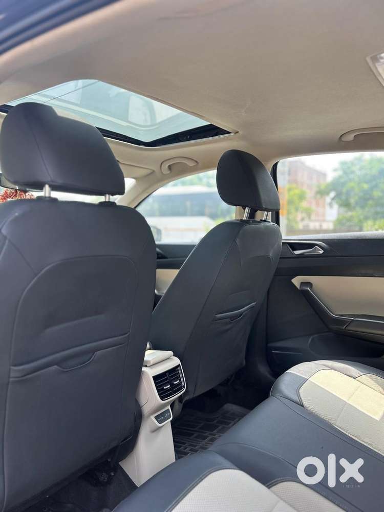 Skoda Slavia 1.0 Tsi Style At, 2023, Petrol