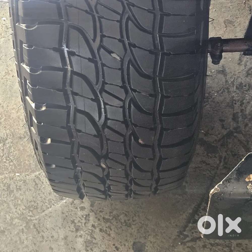 Mahindra Jeep Classic 2000