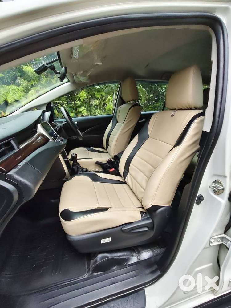 Toyota Innova Crysta 2.4 G Plus Mt 7 Str, 2025, Diesel