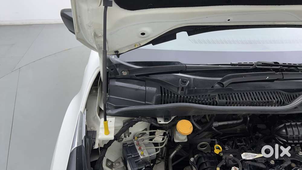 Tata Altroz 1.2 Xm Plus, 2022, Petrol