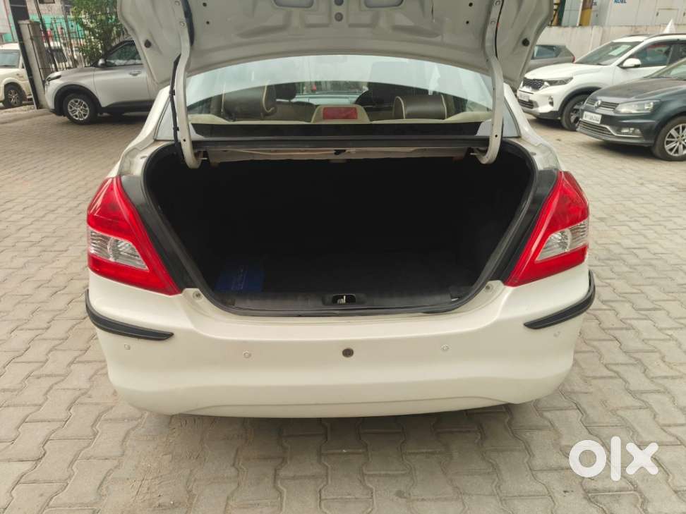 Maruti Suzuki Swift Dzire 1.3 Vxi, 2017, Petrol