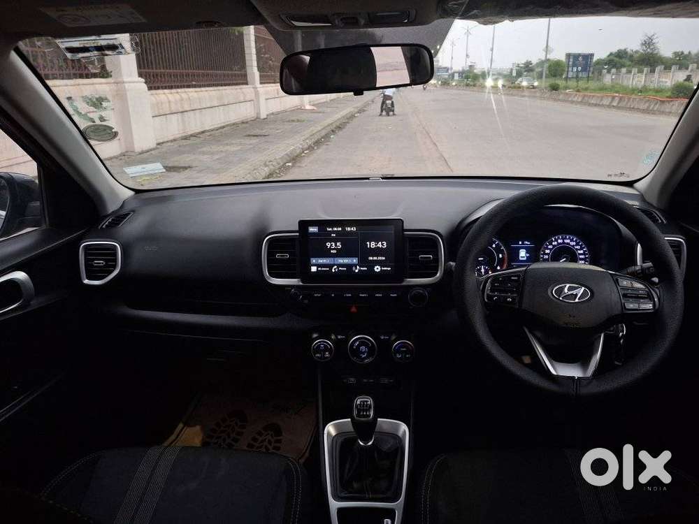 Hyundai Venue Sx Dual Tone Diesel, 2021, Diesel