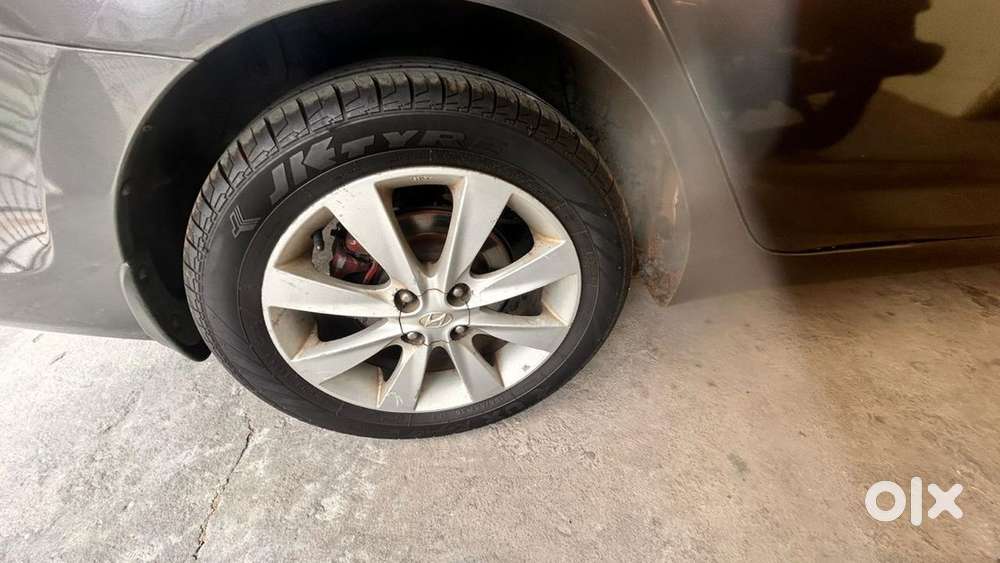 Hyundai Fluidic Verna Diesel Manual 2012