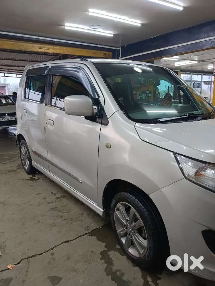 Maruti Suzuki Wagon R Stingray 2014 Petrol Well Maintained