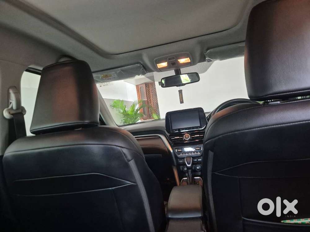 Toyota Urban Cruiser 2024 V Hybrid