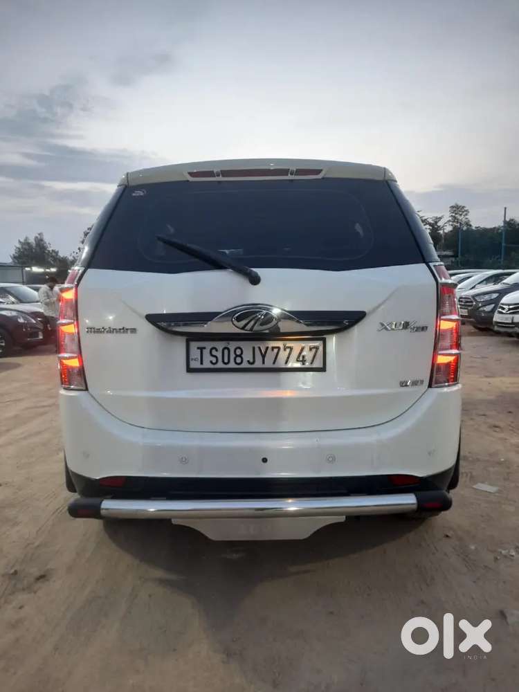 Mahindra Xuv500 W10  Diesel 2016