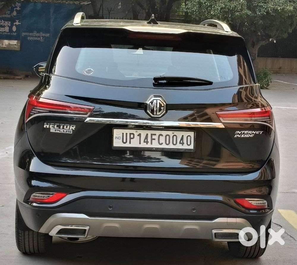 Mg Hector Plus Sharp Pro Blackstorm 1.5 Turbo Petrol Cvt 7 Str, 2022..