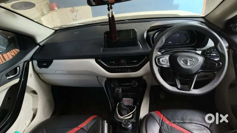 Tata Nexon 1.2 Revotron 2021