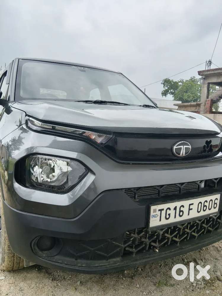 Tata Punch 1.2 Revotron Adventure 2025 Manual