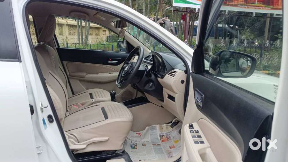 Maruti Suzuki Dzire 1.2 Vxi, 2022, Petrol