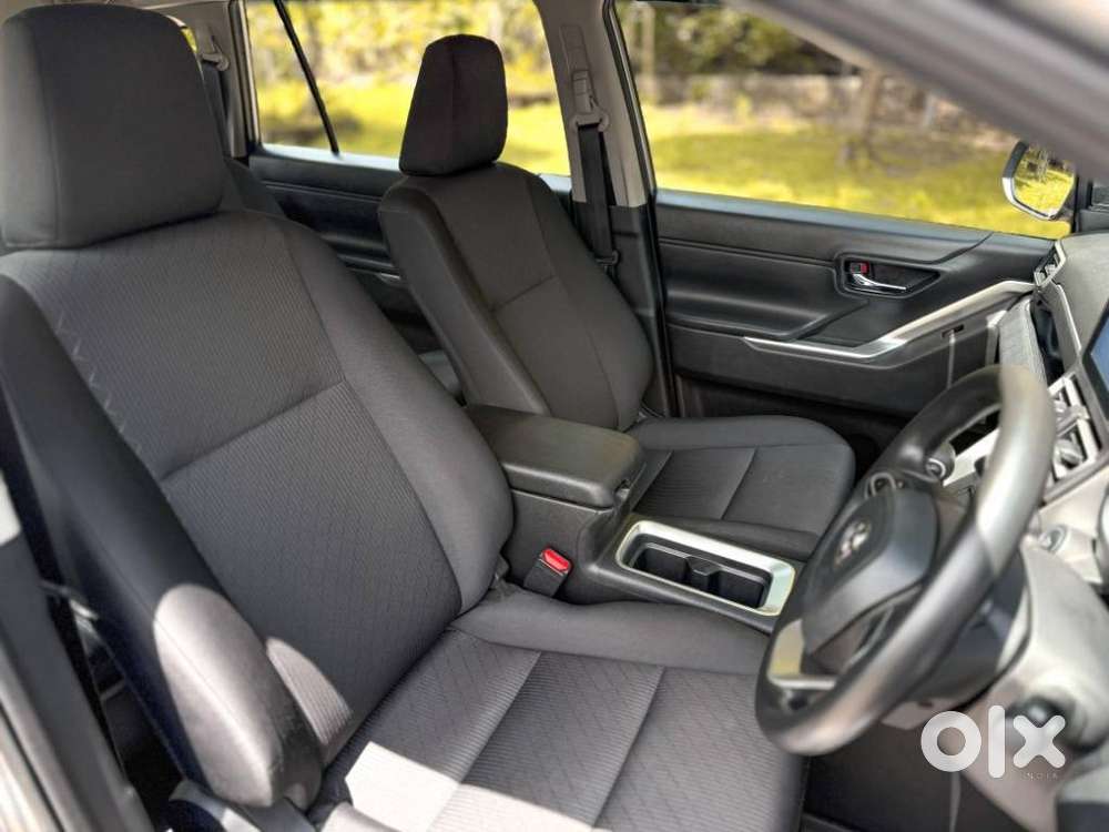 Toyota Innova Hycross 2.0 Gx 7 Str, 2023, Petrol