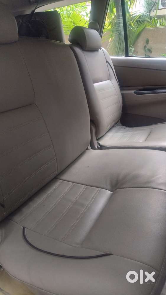 Toyota Innova, 2012