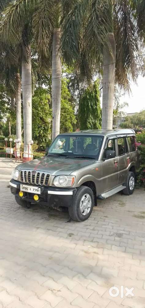 स्कॉर्पियो M2di
