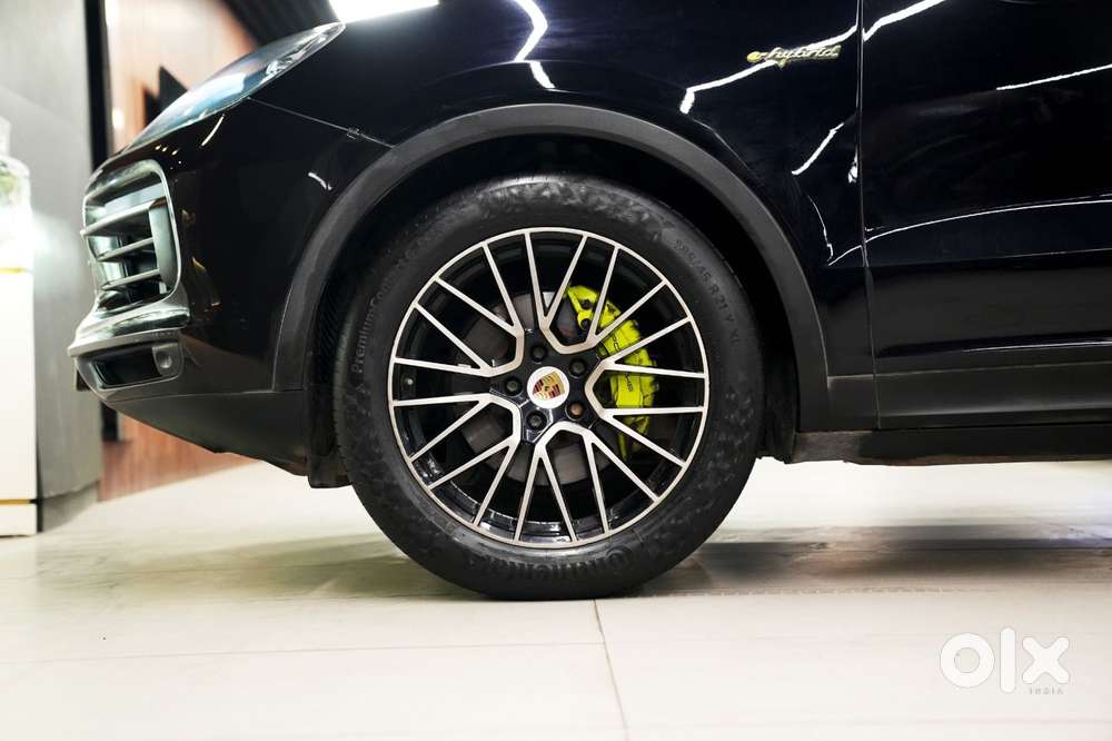 Porsche Cayenne E-hybrid, 2020, Petrol