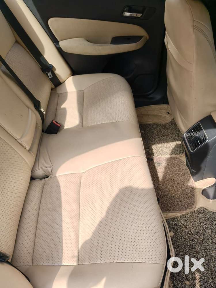 Honda City 5th Gen Vx Cvt (i-vtec) Bs6