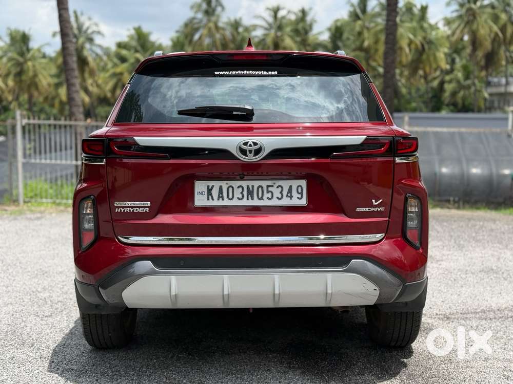 Toyota Urban Cruiser Hyryder 1.5 V Neo Drive, 2023, Petrol