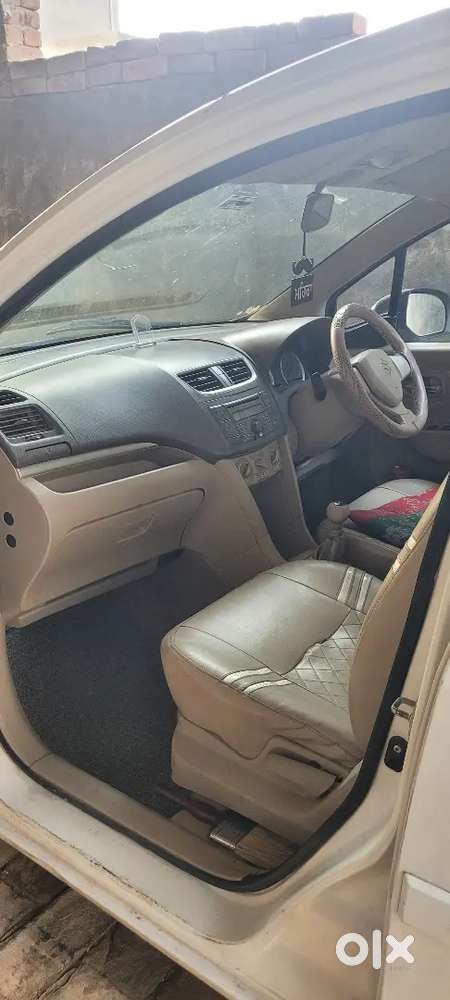 Maruti Suzuki Ertiga 2012