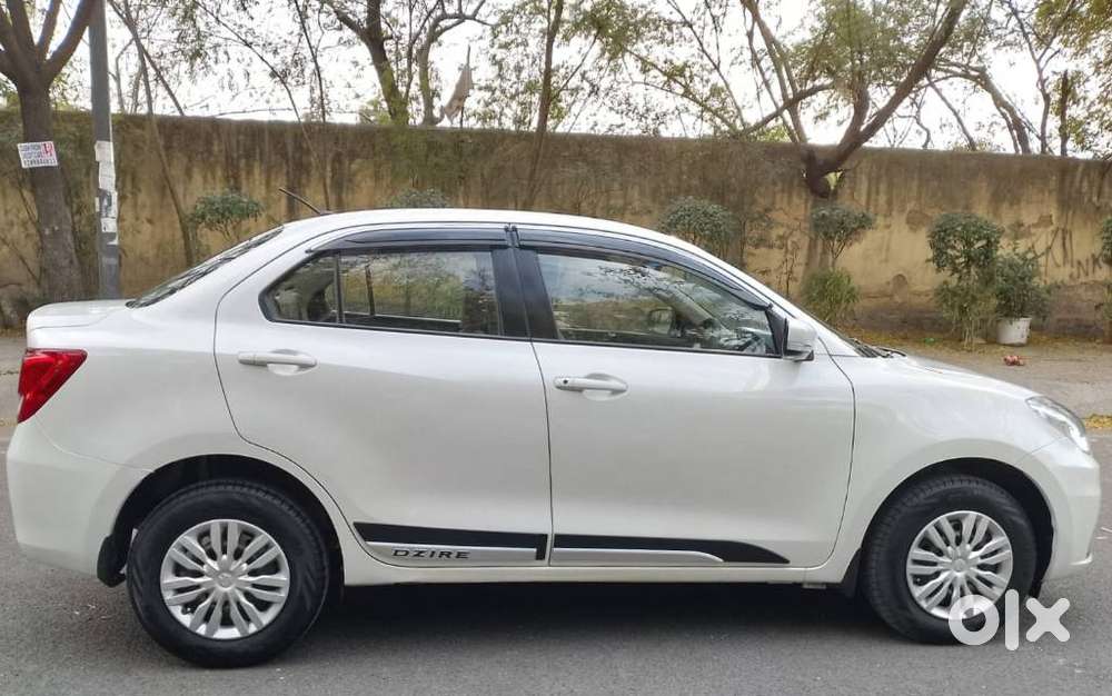 Maruti Suzuki Swift Dzire Vxi Optional, 2023, Petrol