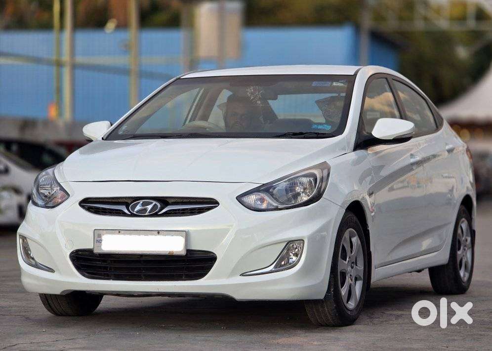 Hyundai Verna, 2011, Petrol