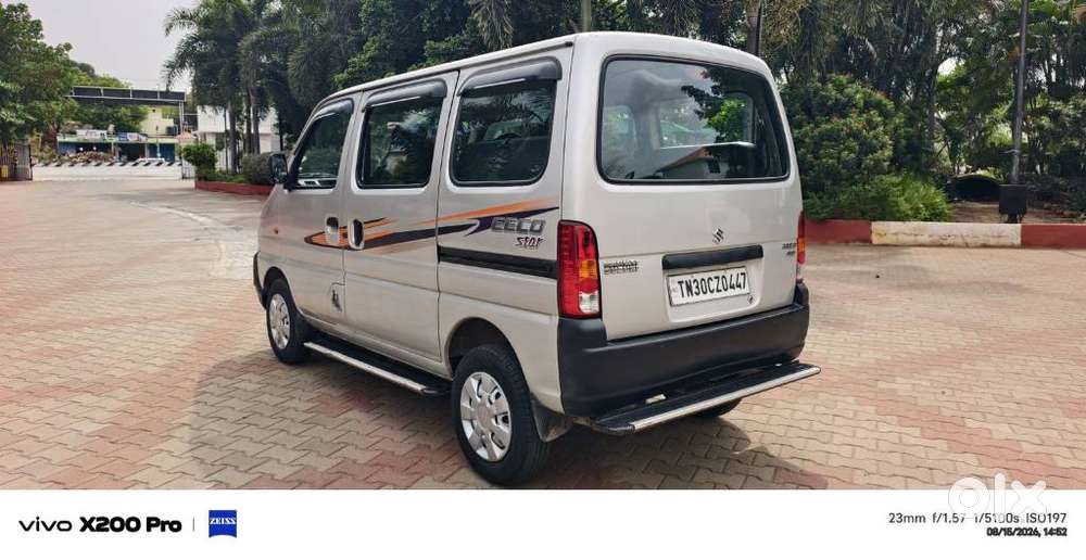 Maruti Suzuki Eeco Smiles 7 Seater Standard, 2019, Petrol