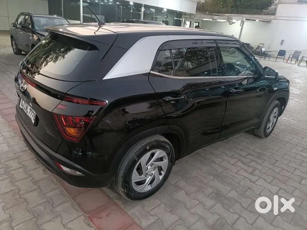 Hyundai Creta Cng 2023 Black 21000 Km Used