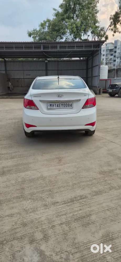 Hyundai Verna 2015 Petrol Manual