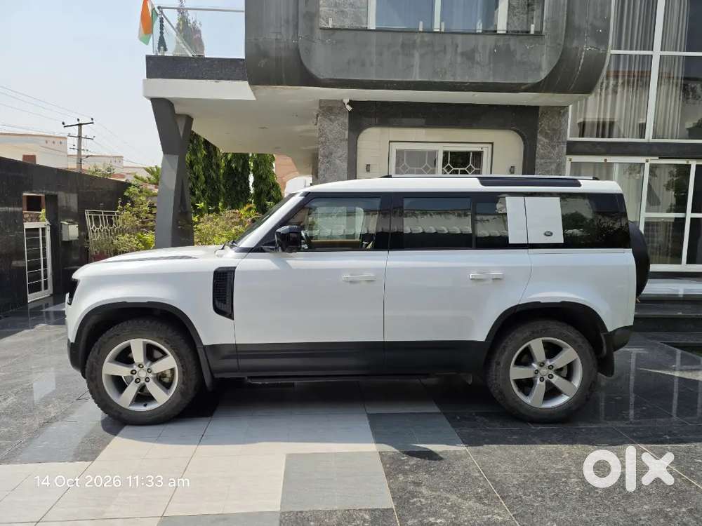 Land Rover Defender 2024 Petrol 110 Hse
