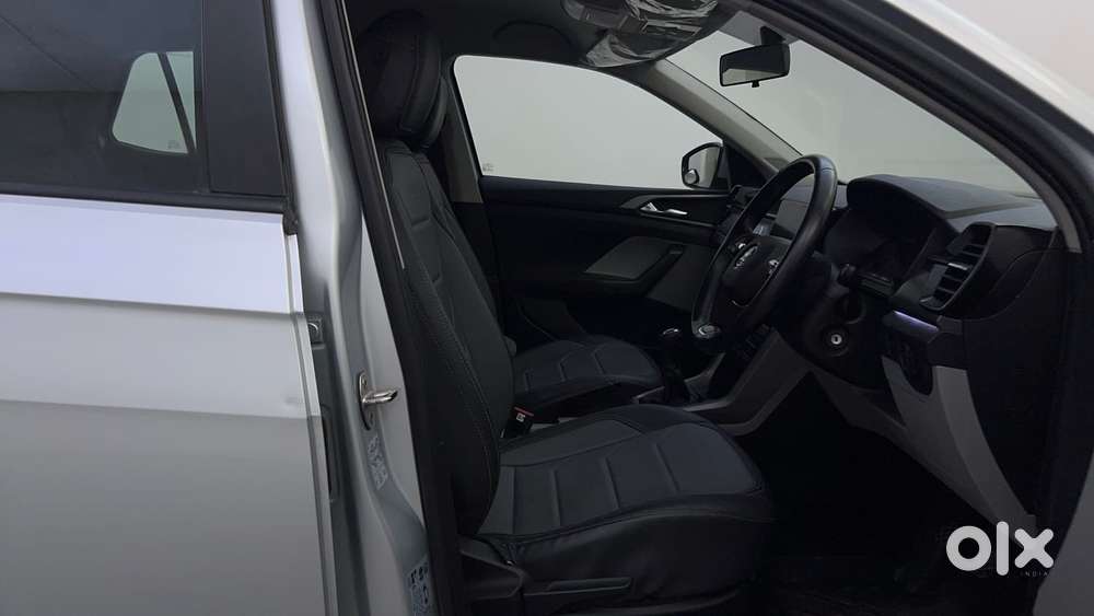 Skoda Kushaq Ambition 1.0l Tsi Mt, 2023, Petrol