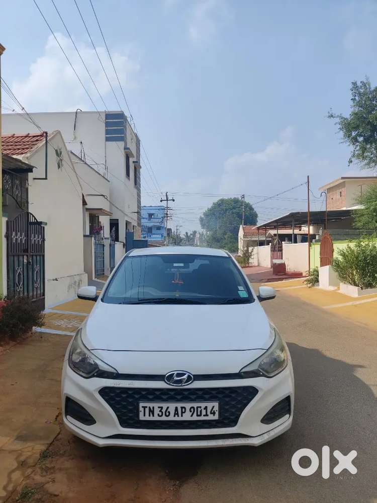 Hyundai I20 Magna Executive  Excellent Condition  Second Owner