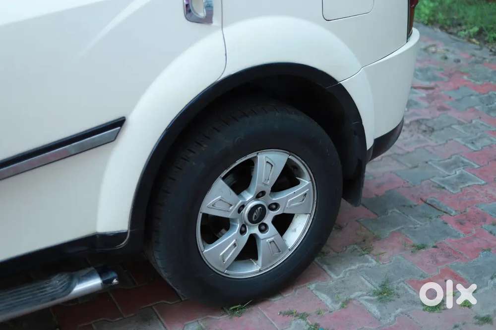 Mahindra Xuv500 Diesel Manual 2012