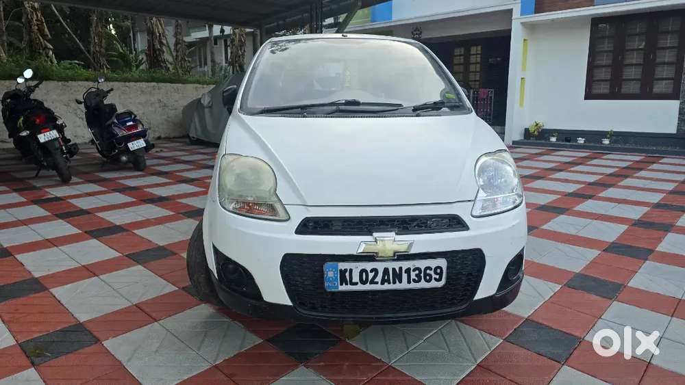 Chevrolet Spark 2012 Petrol