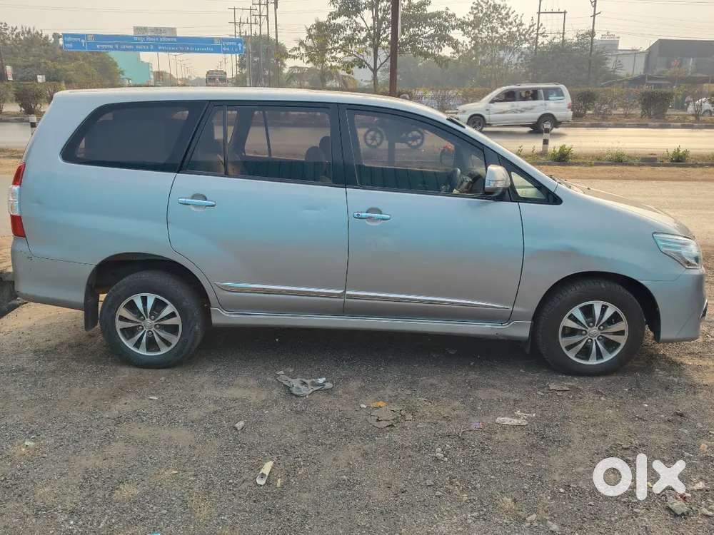 Toyota Innova 2015 Diesel 95879 Km Driven