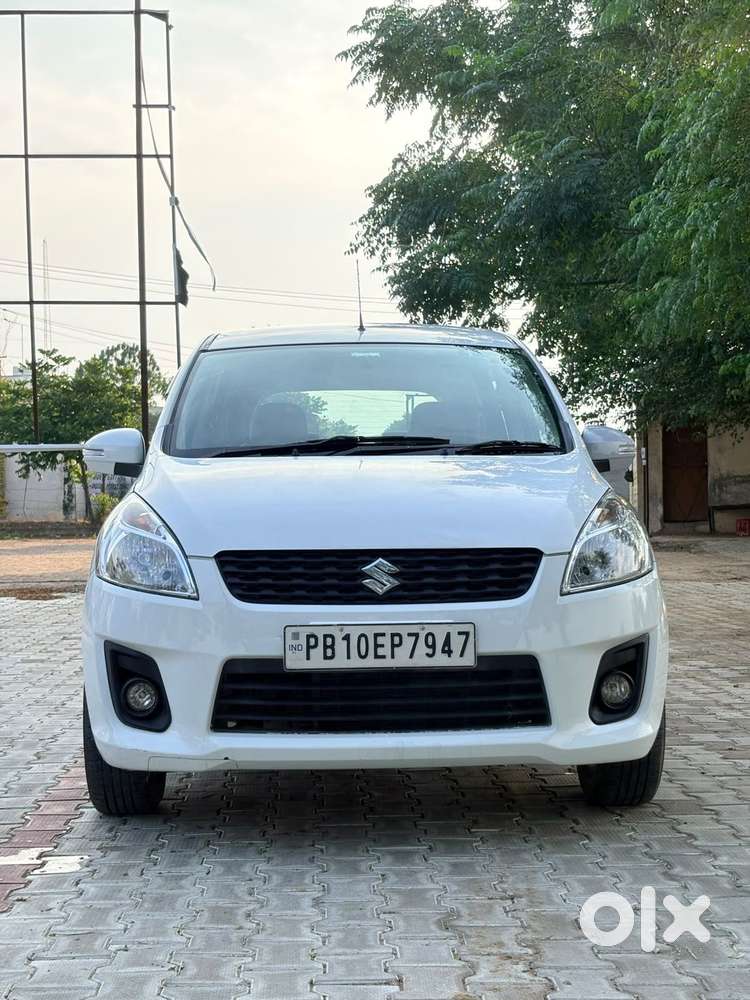 Maruti Suzuki Ertiga 1.5 Zxi, 2013, Petrol