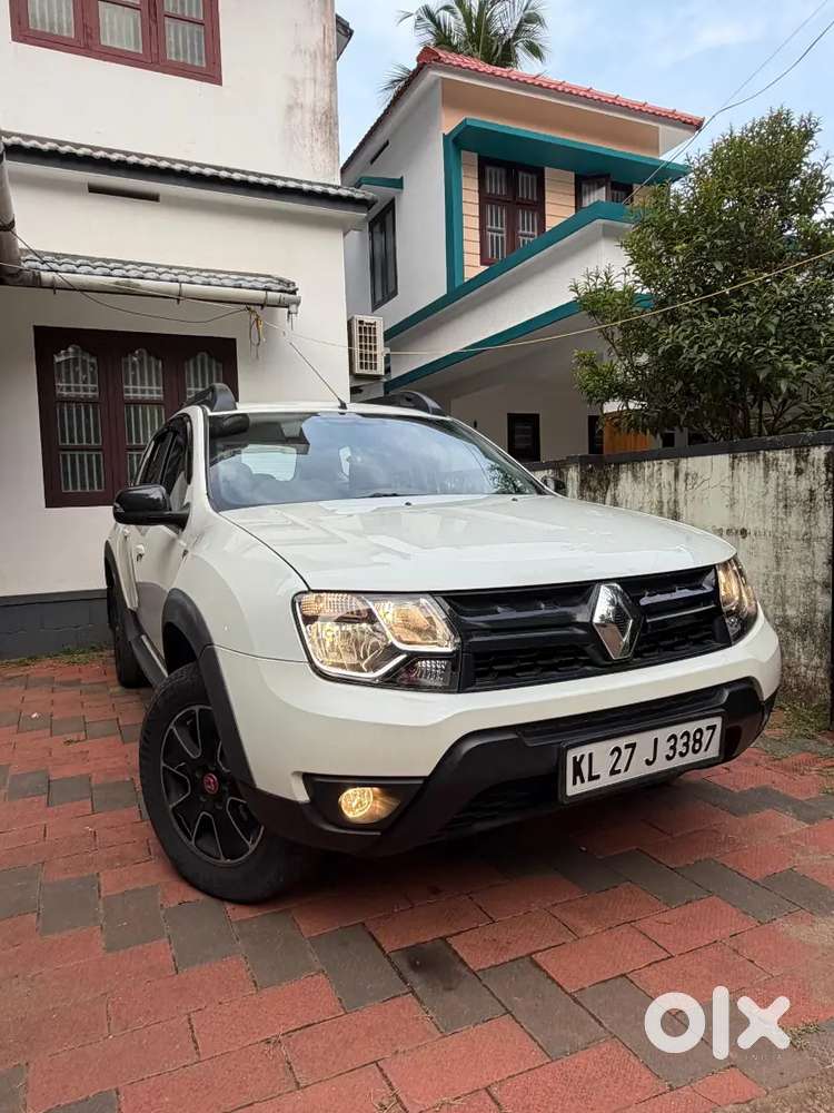 Renault Duster Rxs Cvt Automatic 2019 Petrol 27060 Km Driven