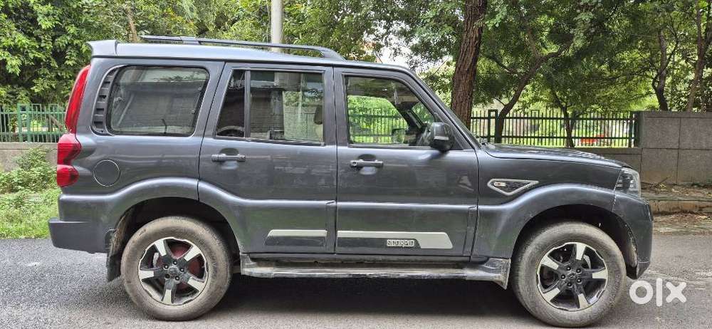 Mahindra Scorpio Classic 2.2 S 11 Mt 7 Str, 2022, Diesel